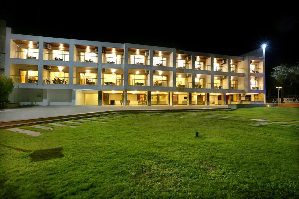 7 Apple Resort Lonavala Ngoại thất bức ảnh