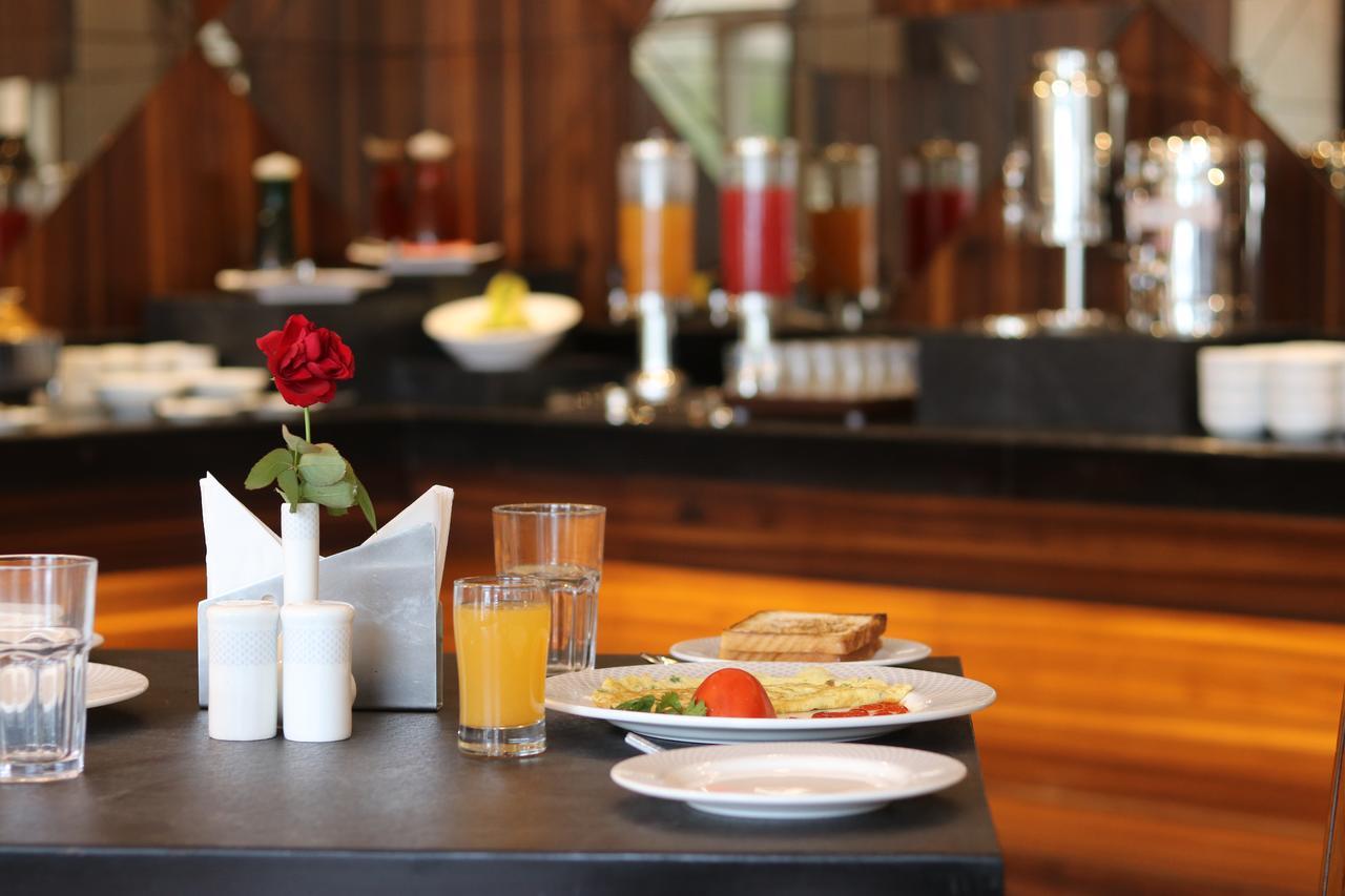 7 Apple Resort Lonavala Ngoại thất bức ảnh